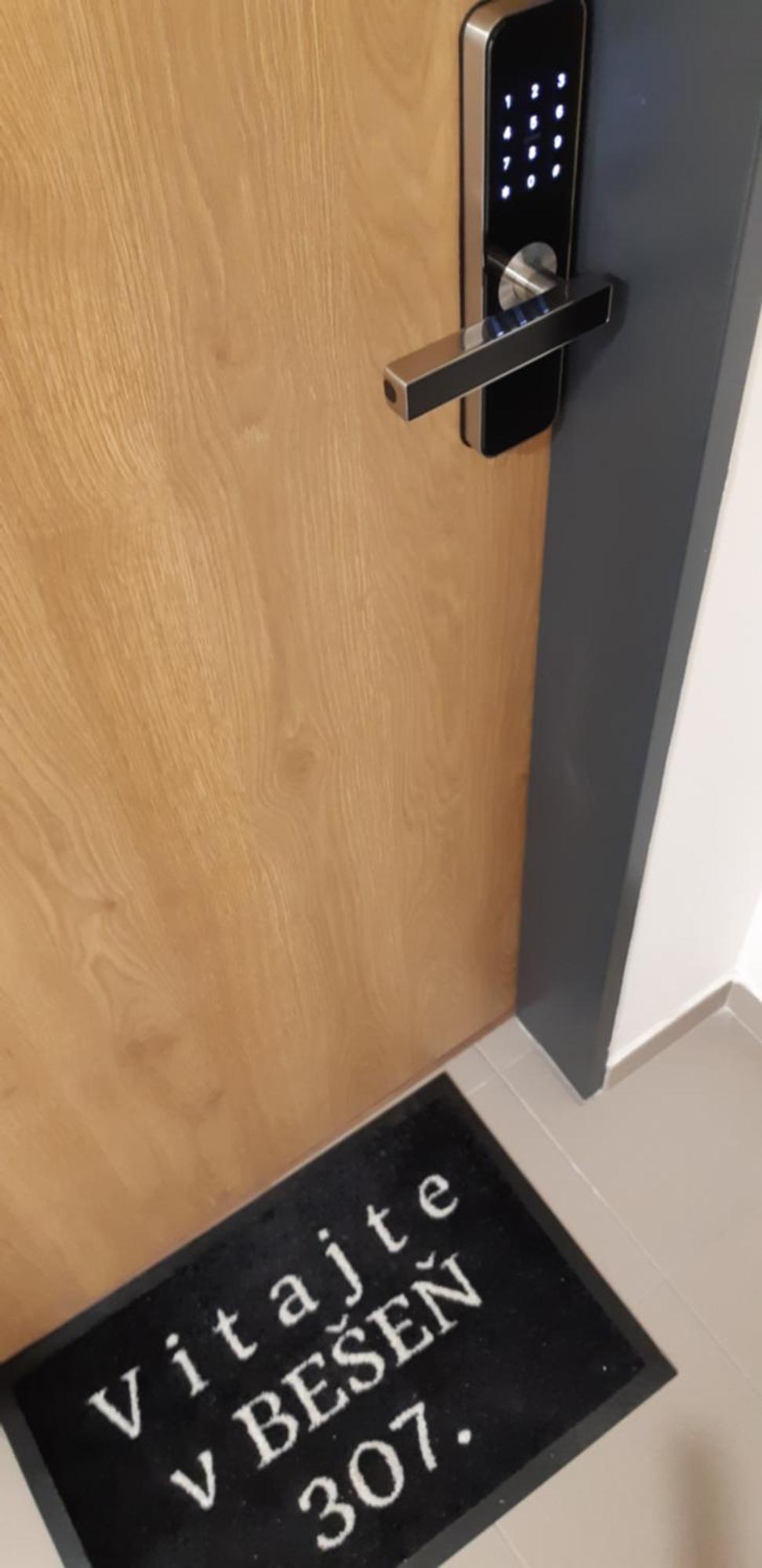 Apartman Besen 307 Bešeňová Zewnętrze zdjęcie